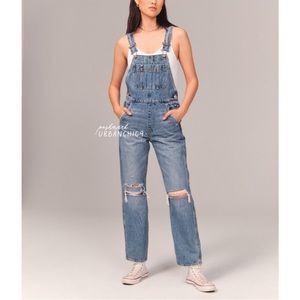 Abercrombie & Fitch Distressed Denim Overalls Medium